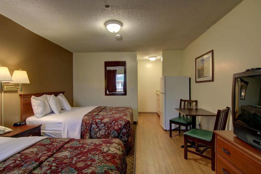 Intown Suites Extended Stay Select Atlanta Ga - Morrow Exterior photo